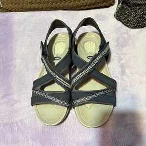 Dr. Scholl's Navy and Cream Sandals